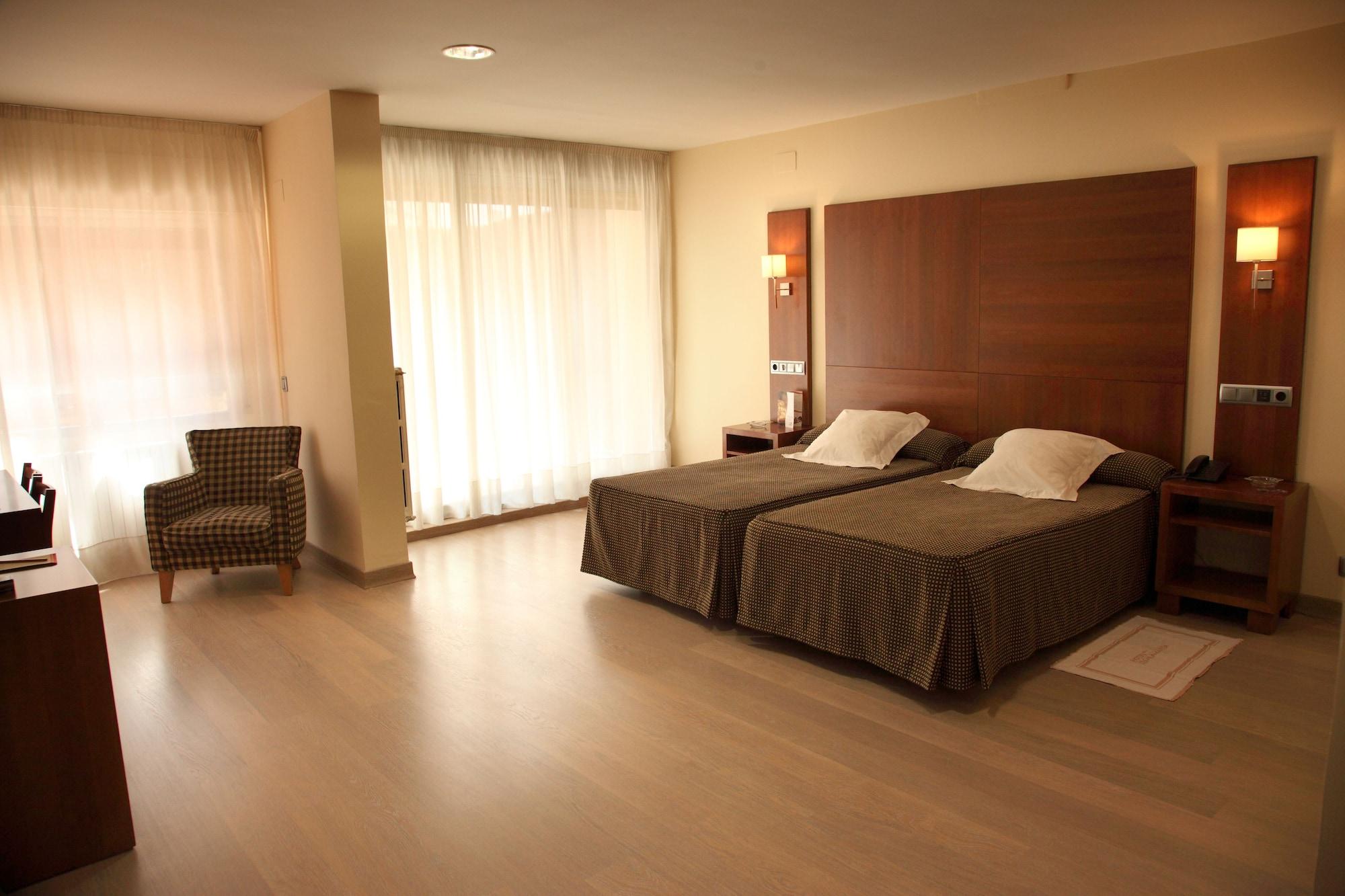 Cesaraugusta Hotel Zaragoza Bagian luar foto