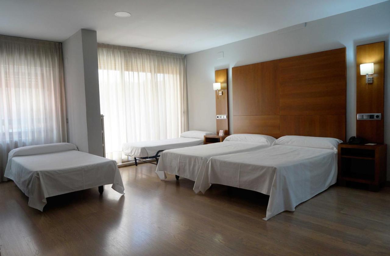 Cesaraugusta Hotel Zaragoza Bagian luar foto