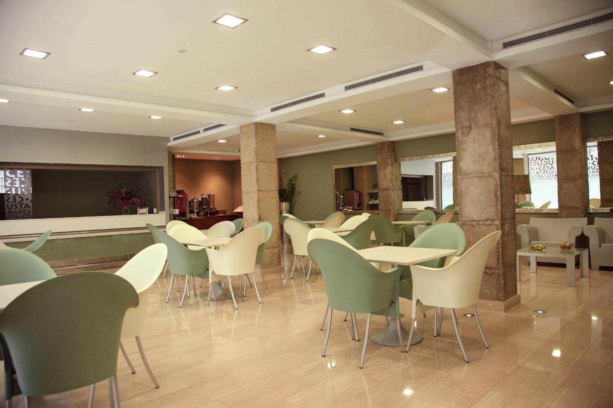 Cesaraugusta Hotel Zaragoza Restoran foto