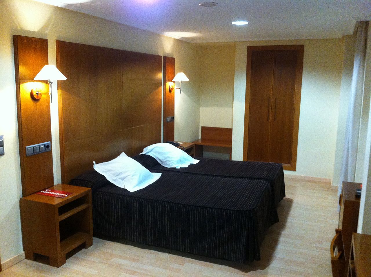 Cesaraugusta Hotel Zaragoza Bagian luar foto
