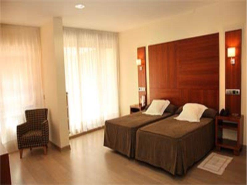 Cesaraugusta Hotel Zaragoza Bagian luar foto